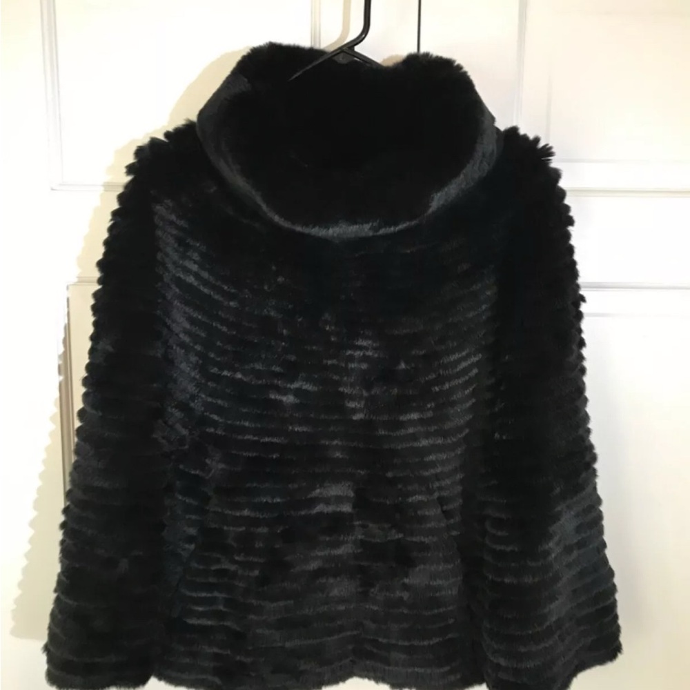 Glamourpuss NYC real rabbit fur shawl/poncho black